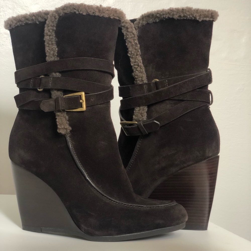Joan & David Daflorita Brown Suede Wedge Boot Size 10M with fur trim